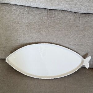 Coastal Mud Pie White Fish-Shaped Serving Platter